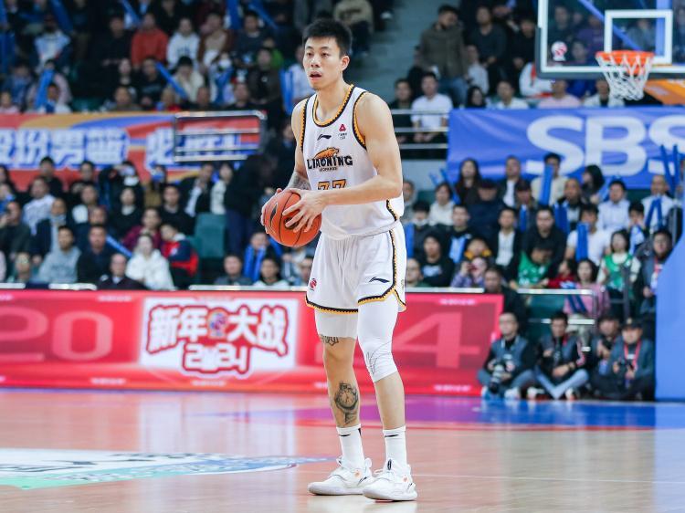 张镇麟：无论去哪儿我都是辽宁人 新季若对阵辽宁 会给予最大尊重